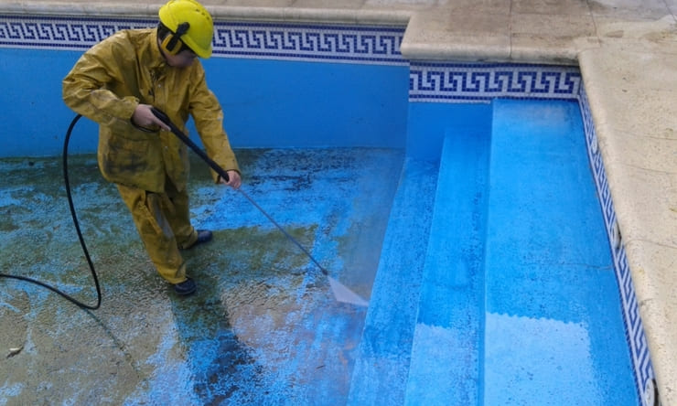 Servicio mantenimiento de piscinas