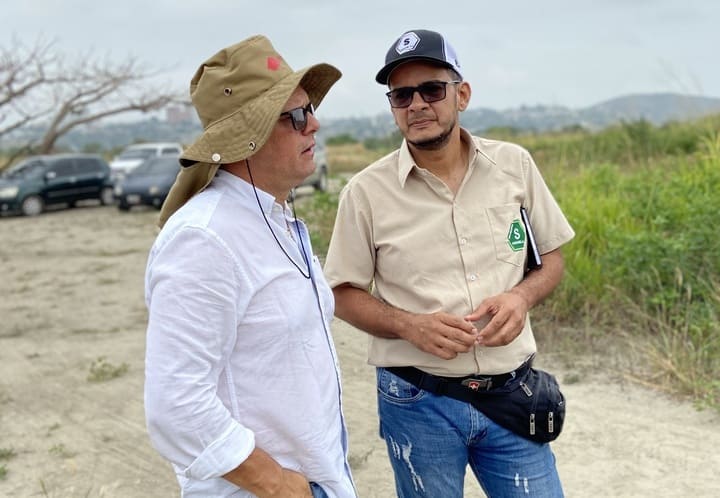 Servicointi en visita de campo